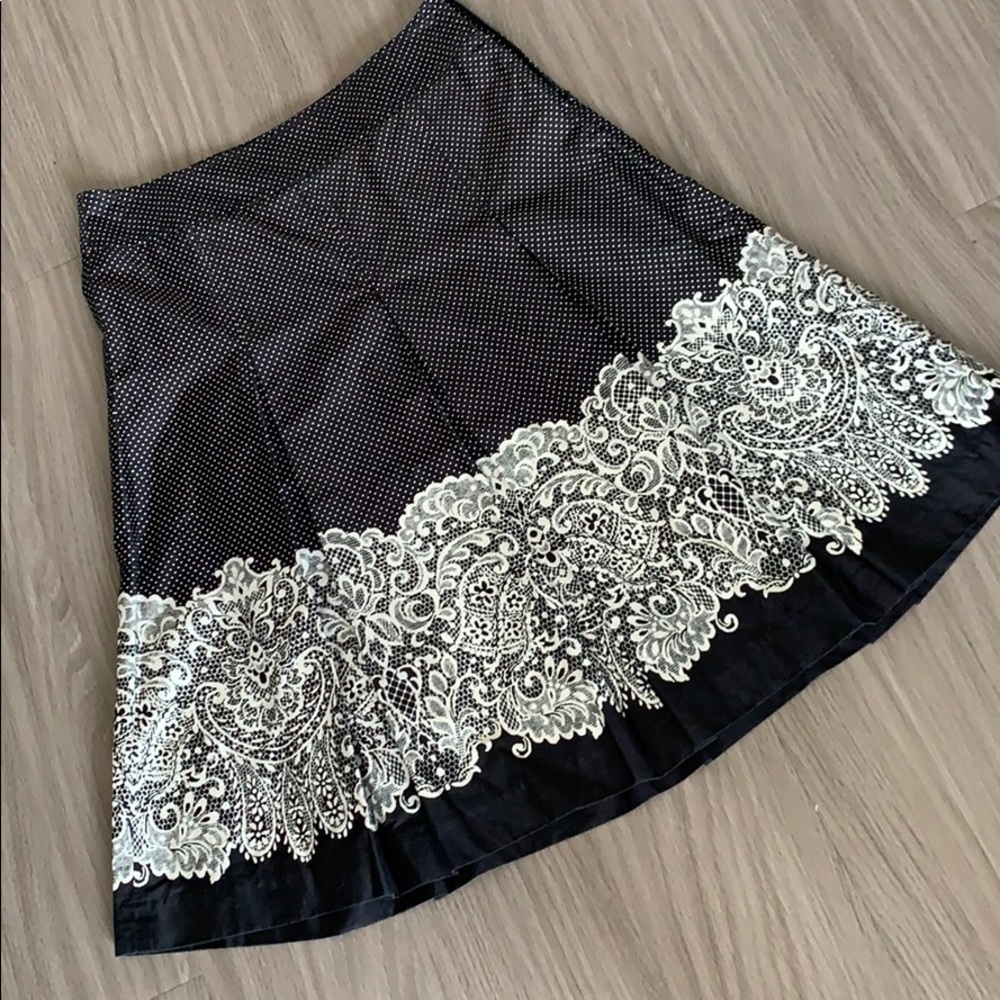 Knee length a line printed skirt